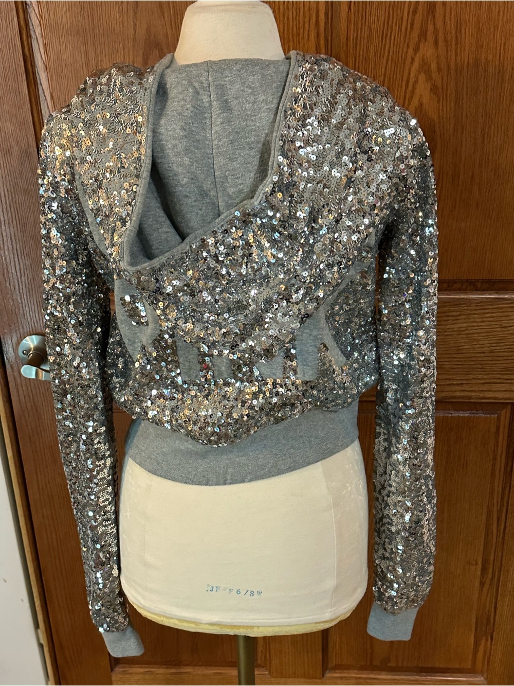 PINK Victoria's Secret Silver Sequin 'LOVE PINK' Hoodie - Picture 7 of 10